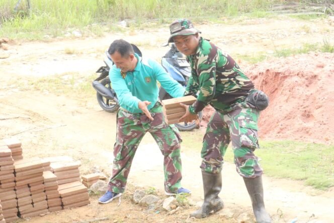 
					Batu Bata Mengalir, Asa Mengakar: TMMD Hadirkan Hunian Layak di Kutai Timur
