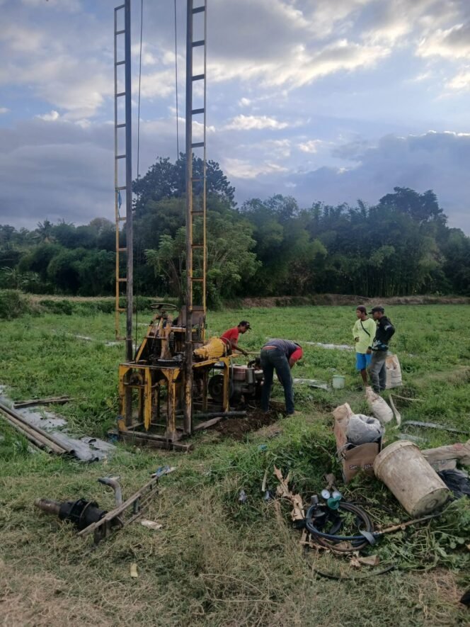 
					Satgas TMMD Mulai Garap Persiapan Pengeboran Sumur di Sawah Uma Lenang, Kalabeso