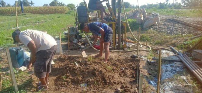 
Satgas TMMD Gali Pondasi Bak Penampungan Air, Dukung Distribusi Air Bersih di Kalabeso