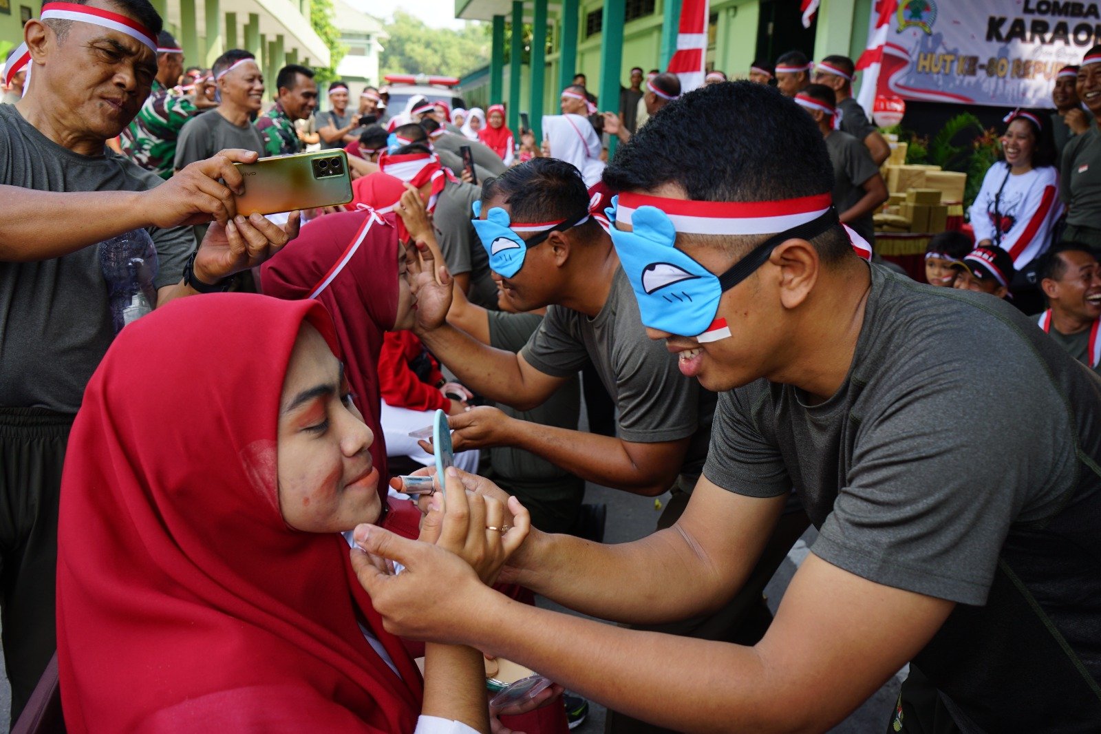Suasana Ceria dan Penuh Tawa di Korem 081/DSJ dalam Rangka HUT RI ke-80