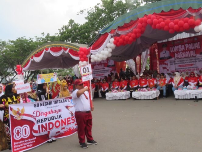 
					Tapin Meriahkan HUT ke-80 RI dengan Karnaval Pelajar yang Mengagumkan