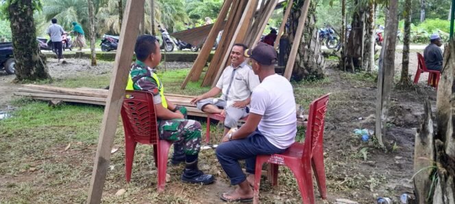 
					Sapa Ramah Tamah Babinsa Ciptakan Suasana Kekeluargaan