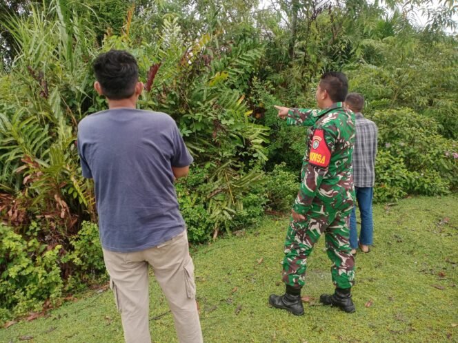 
					Babinsa Koramil 07/Johan Pahlawan Sosialisasikan Larangan Bakar Hutan
