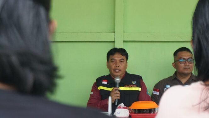 
					Sinergi TNI dan Tenaga Medis, TMMD 125 Kodim 1205/Sintang Tingkatkan Kesadaran Hidup Sehat Warga