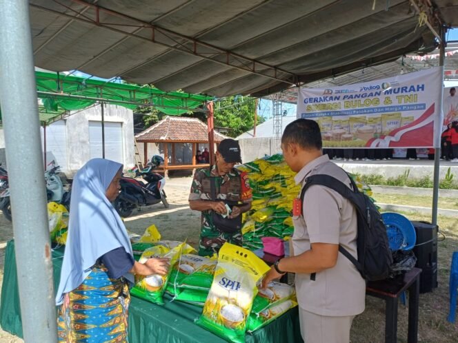 
					Koramil Jajaran Kodim 1620/Loteng Gelar Pangan Murah di Wilayah Binaan
