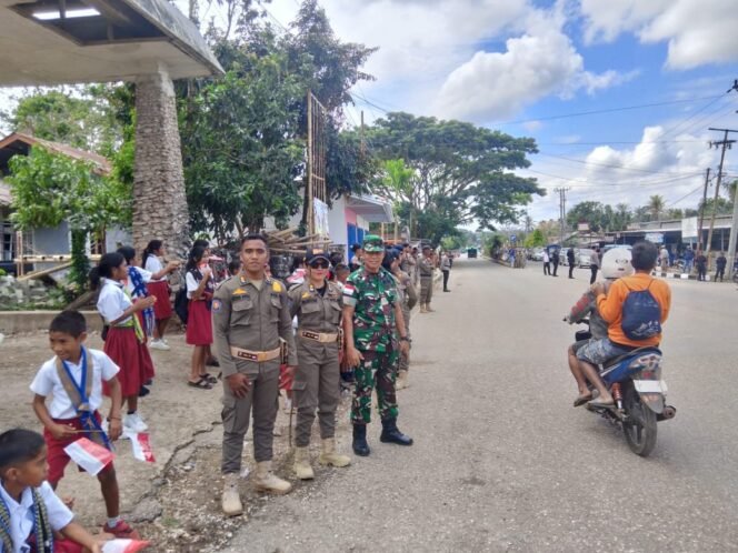 
					Masyarakat Antusias Sambut Tour De En Te Te, TNI-Polri Pastikan Kegiatan Aman dan Lancar
