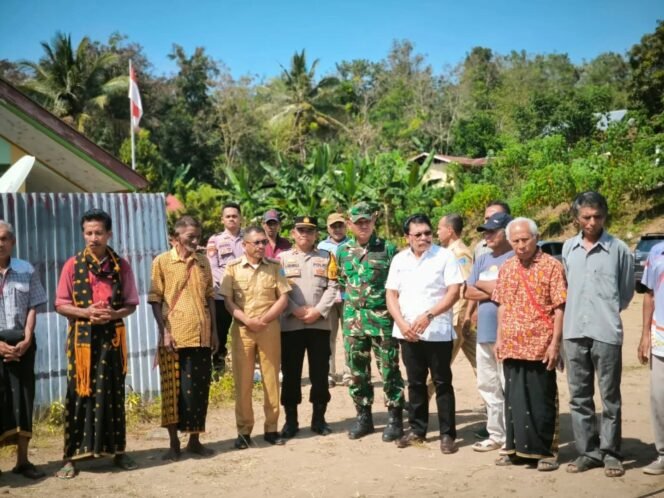 
					Peletakan Batu Pertama Laboratorium Komputer, Babinsa Serka Farid Abu Bakar Berikan Dukungan