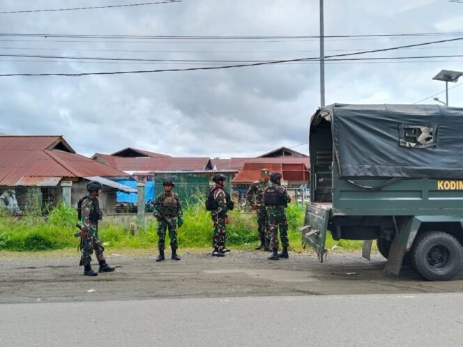 
					Kodim 1705/Nabire Gelar Patroli, Wujud Nyata Jaga Keamanan Wilayah