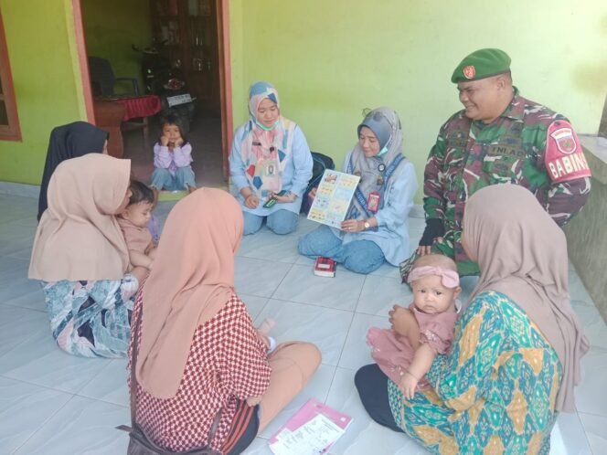 
					Babinsa Koramil 1426-01/Polut Terus Laksanakan Pendampingan Kegiatan Posyandu