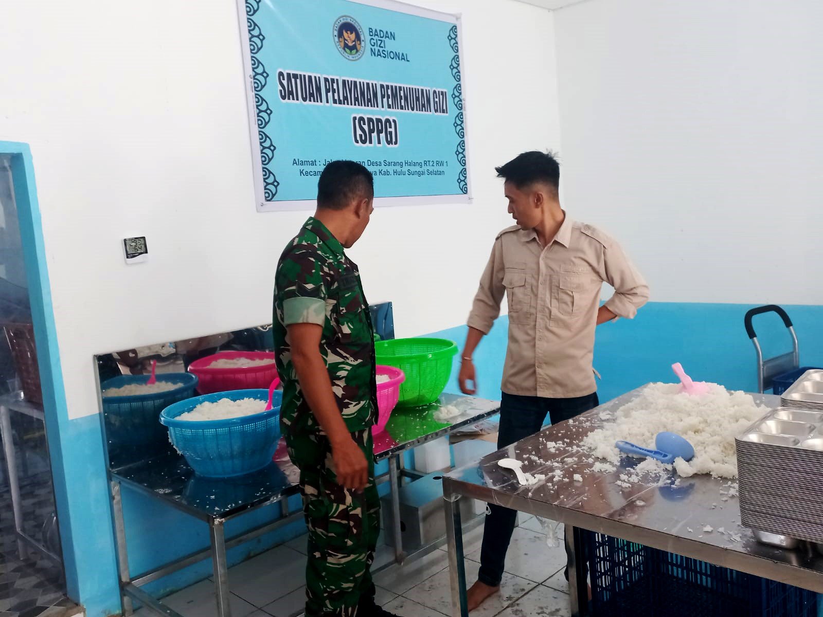 Koramil 1003-05/Sungai Raya Beraksi: Mendukung Program Makan Bergizi Gratis Untuk Masyarakat