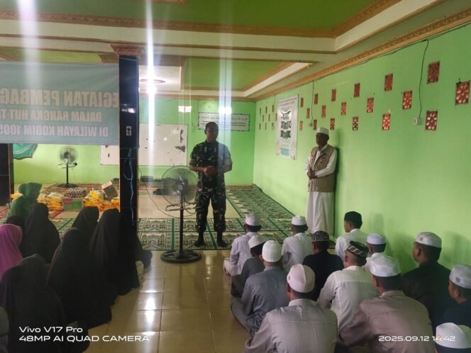 
Kunjungan Kerja Dandim 1005/Barito Kuala, Arahan Tegas dan Aksi Sosial untuk Masyarakat