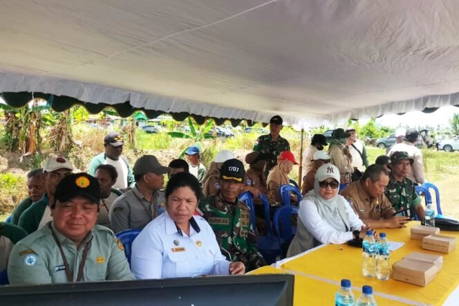 
					SEMANGAT PETANI MERAUKE; TANAM PADI SERENTAK DEMI SWASEMBADA PANGAN NASIONAL