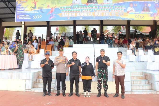 
Kodim 1311/Morowali Gelar Open Tournament Bola Volly Dandim Cup 2025 Meriahkan HUT TNI ke-80