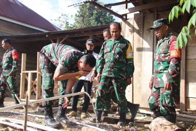 
					Tim Wasev TMMD ke-126 Tinjau Langsung Program TNI Manunggal Air di Desa Tonggauna