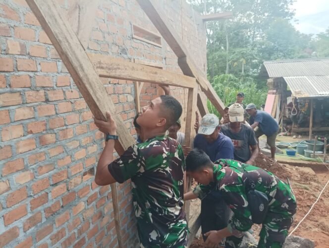 
					Rumah Impian Pak Parnen Hampir Terwujud, TMMD 126 Kodim 0427/WK Hadirkan Kebahagiaan di Kampung Sriwijaya
