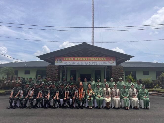 
Pangdam XVII/Cenderawasih Kunjungi Kodim 1710/Mimika, Tekankan Profesionalisme dan Kepedulian Prajurit