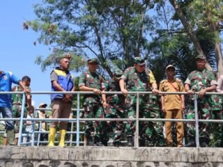 Komandan Kodim 1625/Ngada Dampingi Kunjungan Kerja Pati Staf Khusus Kasad di Lokasi TMMD ke-126