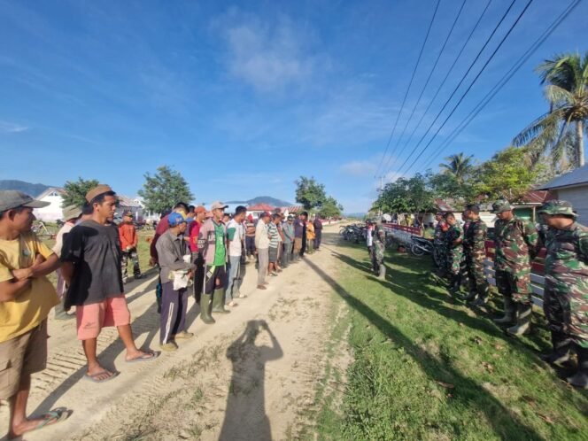 
					Koordinator Lapangan TMMD 126 Ambil Apel Pagi Sebelum Bekerja, Tekankan Pentingnya Faktor Keamanan di Lokasi Jembatan