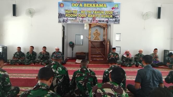 
					HUT TNI ke-80, Kodim 1005/Batola Laksanakan Doa Bersama Serentak Nasional