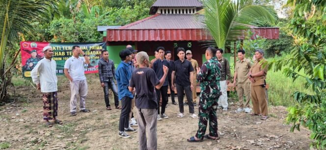 
					Sinergi TNI dan Masyarakat, Renovasi Musholla di Desa Karias Dalam Berjalan Sukses