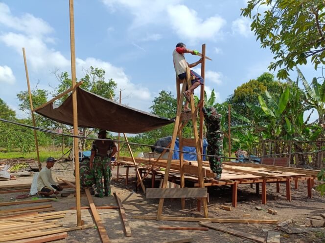 
					Pembangunan Rumah Layak Huni TMMD Ke-126 Dorong Solidaritas Warga