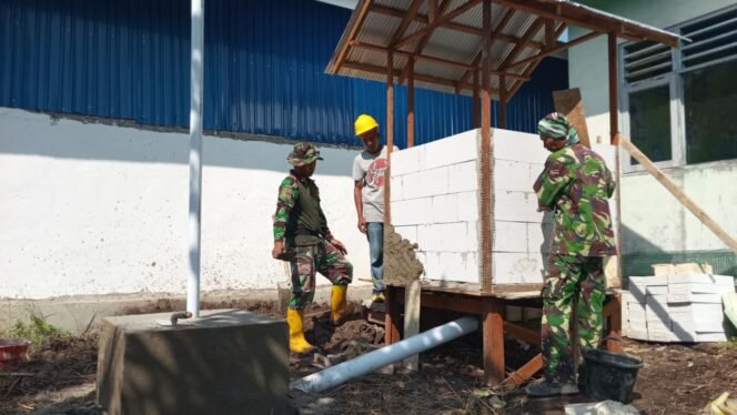 
					TMMD Ke-126 Desa Tumih: Atap WC Sudah 85 Persen, Septic Tank Hampir Selesai