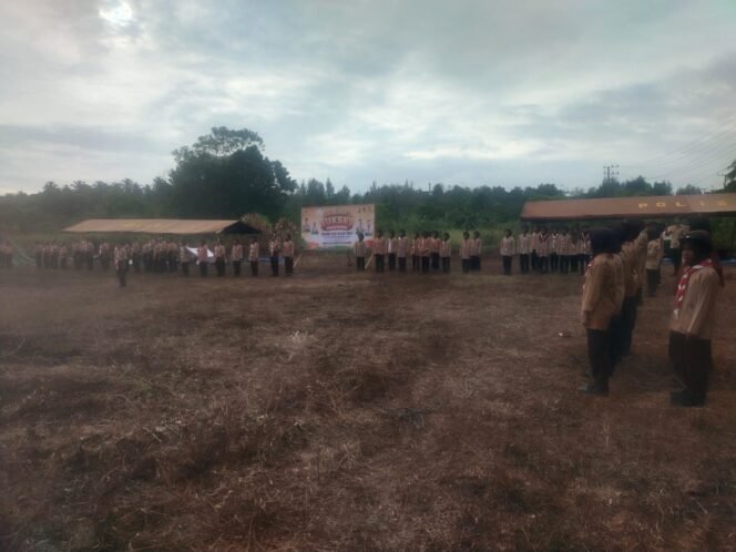
Danramil 03/Setia Bakti Wakili Dandim Hadiri Pembukaan Perjusami dan Jambore Ranting Tingkat Penggalang di Kecamatan Setia Bakti