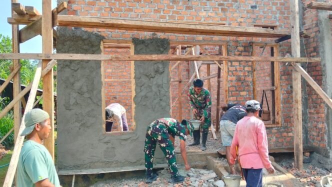 
					Pembangunan RTLH TMMD ke-126 Kodim 0427/Way Kanan Capai 54 Persen”