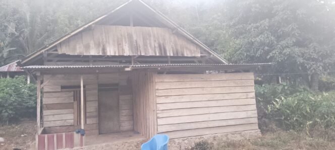 
					Kemanunggalan TNI dan Rakyat Nyata, TMMD 126 Mulai Bangun RTLH ke-2 di Desa Alaha