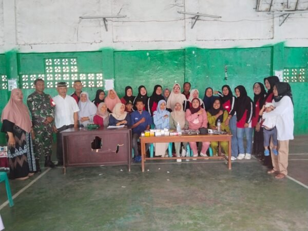 Babinsa Koramil 1612-02/Reok Hadiri HUT KKSS ke-49, Tekankan Pentingnya Persatuan Warga