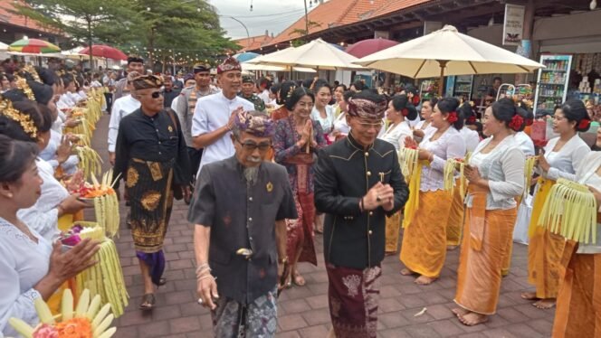 
					Resmi Dibuka, Pjs Danramil Dawan Tegaskan Festival Goa Lawah Padukan Potensi Spiritual, Budaya Dan Pariwisata