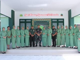 Dandim 1431/Bombana Pimpin Sertijab Danramil 1431-01/Rumbia