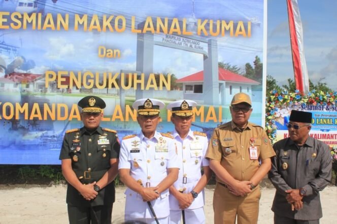 
					Danrem 102/Pjg: Peresmian Lanal Kumai Perkuat Keamanan Maritim dan Sinergi Kelembagaan di Kalteng