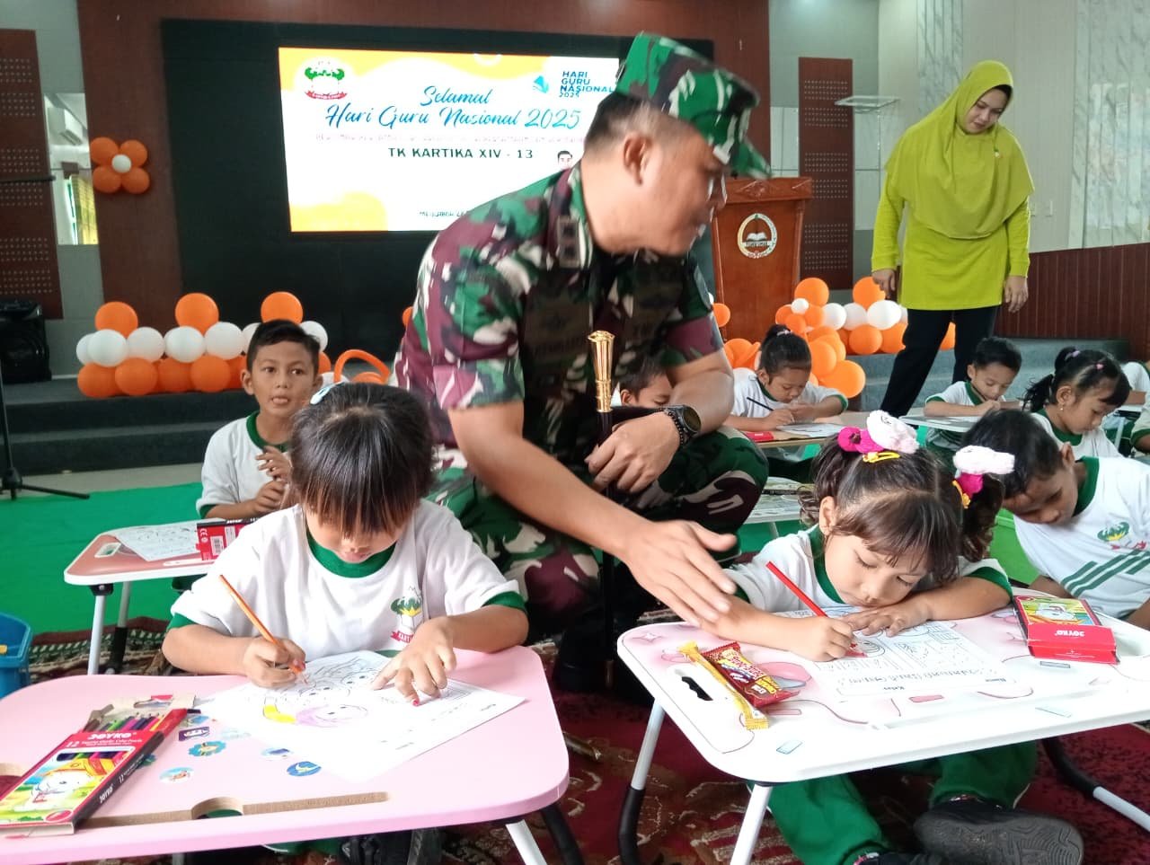 Rayakan Hari Guru Nasional, TK Kartika XIV-13 Hadirkan Lomba Mewarnai Penuh Keceriaan