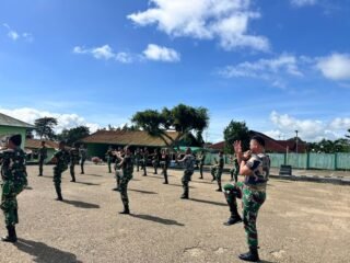 Lapangan Hitam Makodim 1621/TTS Jadi Saksi Semangat Prajurit Berlatih Pencak Silat Militer