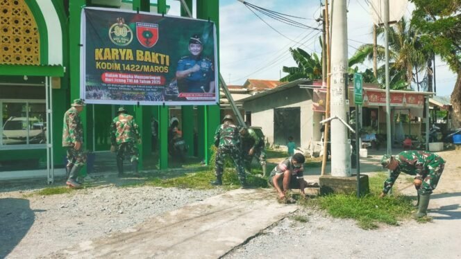 
					Peringati Hari Juang TNI AD 2025, Kodim 1422/Maros Gelar Kerja Bakti Bersama Masyarakat