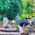Babinsa Hu’u Dukung Peningkatan Kesejahteraan Petani melalui Perbaikan Saluran Irigasi