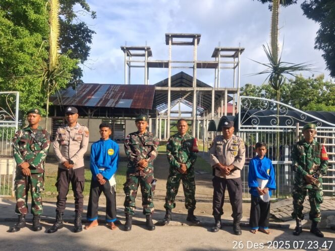 
					TNI–Polri Hadir di Altar Umat, Pengamanan Natal Kedua di Wini Berlangsung Aman dan Khidmat