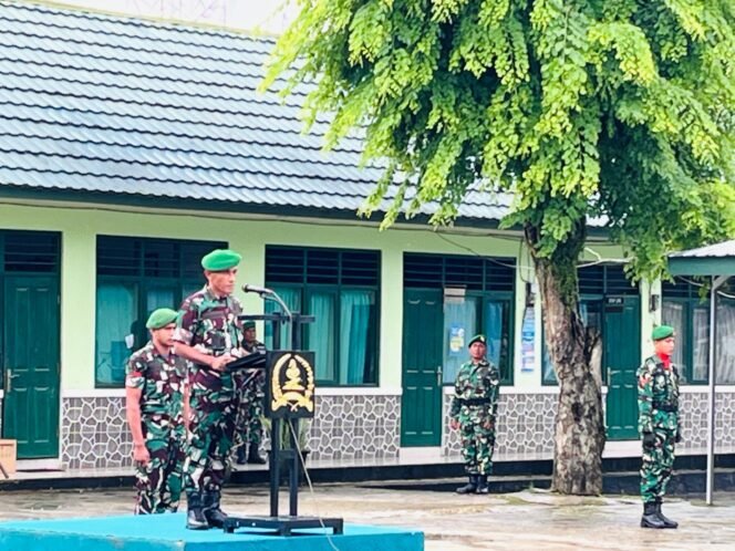 
					Kodim 1613/Sumba Barat Gelar Upacara Mingguan Dipimpin Dandim