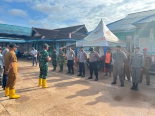 Muspika Bengalon Lakukan Peninjauan dan Pendataan Dampak Banjir