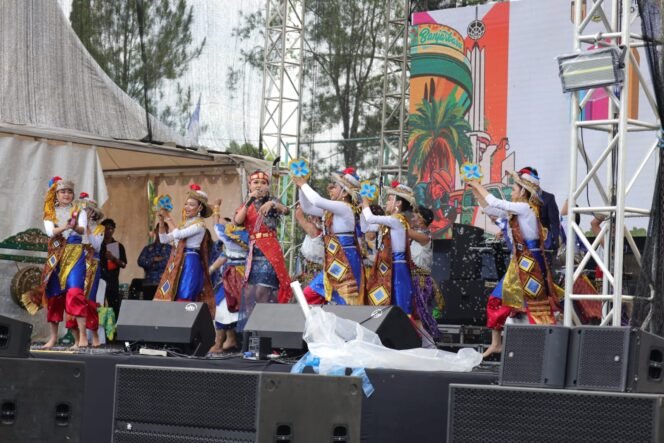 
					Pasar Murah Pemkab Banjar Ringankan Beban Warga, Babinsa Turut Amankan Kegiatan