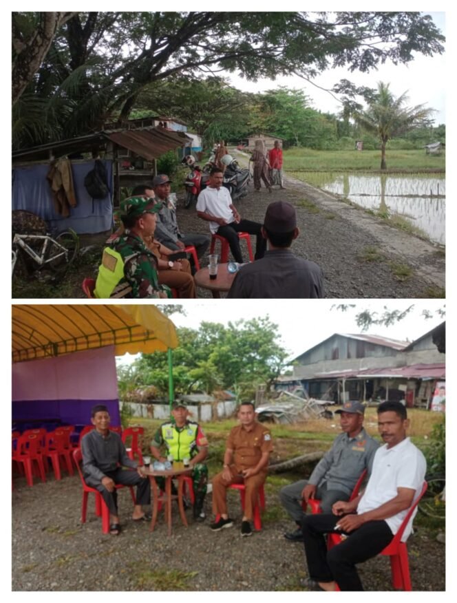 
					Babinsa Koramil 07/Johan Pahlawan Lakukan Giat Komsos Bersama Masyarakat Desa Binaan