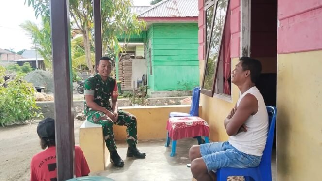 
					MELALUI KOMSOS, BABINSA DESA SOSOWOMO RAMIL 1512-01/WEDA HIMBAU MASYARAKAT TIDAK MENGKONSUMSI MIRAS DI AWAL TAHUN 2026