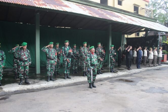 
					Upacara Bendera, Kasdim Tabanan Dorong Peran Aktif TNI dalam Pemberdayaan Ekonomi Desa Lewat KDMP