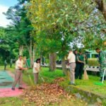 Ciptakan Lingkungan Sehat, Anggota Makodim 1618/TTU Laksanakan Pembersihan