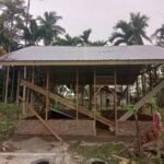 TNI Manunggal dengan Rakyat, Personel Koramil 15/Matangkuli Kebut Pembangunan Rumah Dhuafa