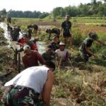 TNI dan Masyarakat HSS Bahu-Membahu Dukung Ketahanan Pangan