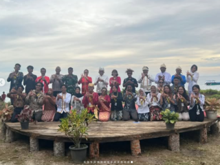 Babinsa Koramil 1514-03/Wayabula Hadiri Penutupan Festival Rao Rayo 2026.