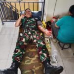 Donor Darah, TNI Dan Karang Taruna Di Gelgel Peduli Sesama