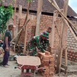 TMMD Lanjutkan Pemasangan Batu Bata RTLH di Desa Tanjung Rejo